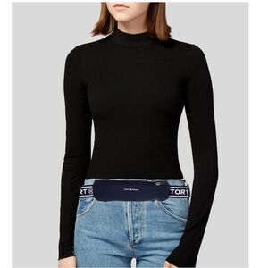 TORY BURCH NWOT
Adjustable Mesh Waist Bag
$150.00